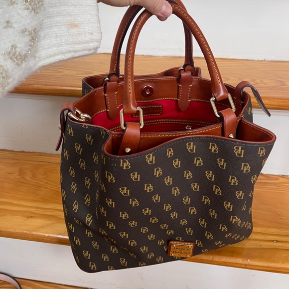 Dooney and Bourke Handbag - Picture 3 of 8